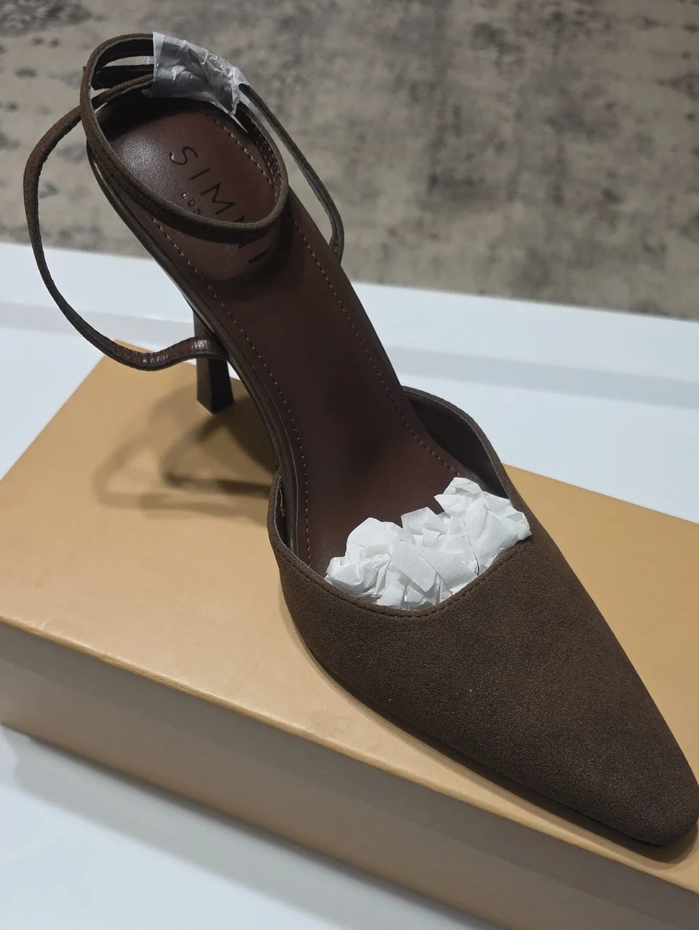 Pointed-Toe Brown Ankle-Strap Stiletto Heel